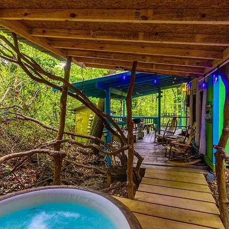 Bear Creek Lodge And Cabins In Helen Ga - Pet Friendly, River On Property, Walking Distance To Downtown Helen Esterno foto